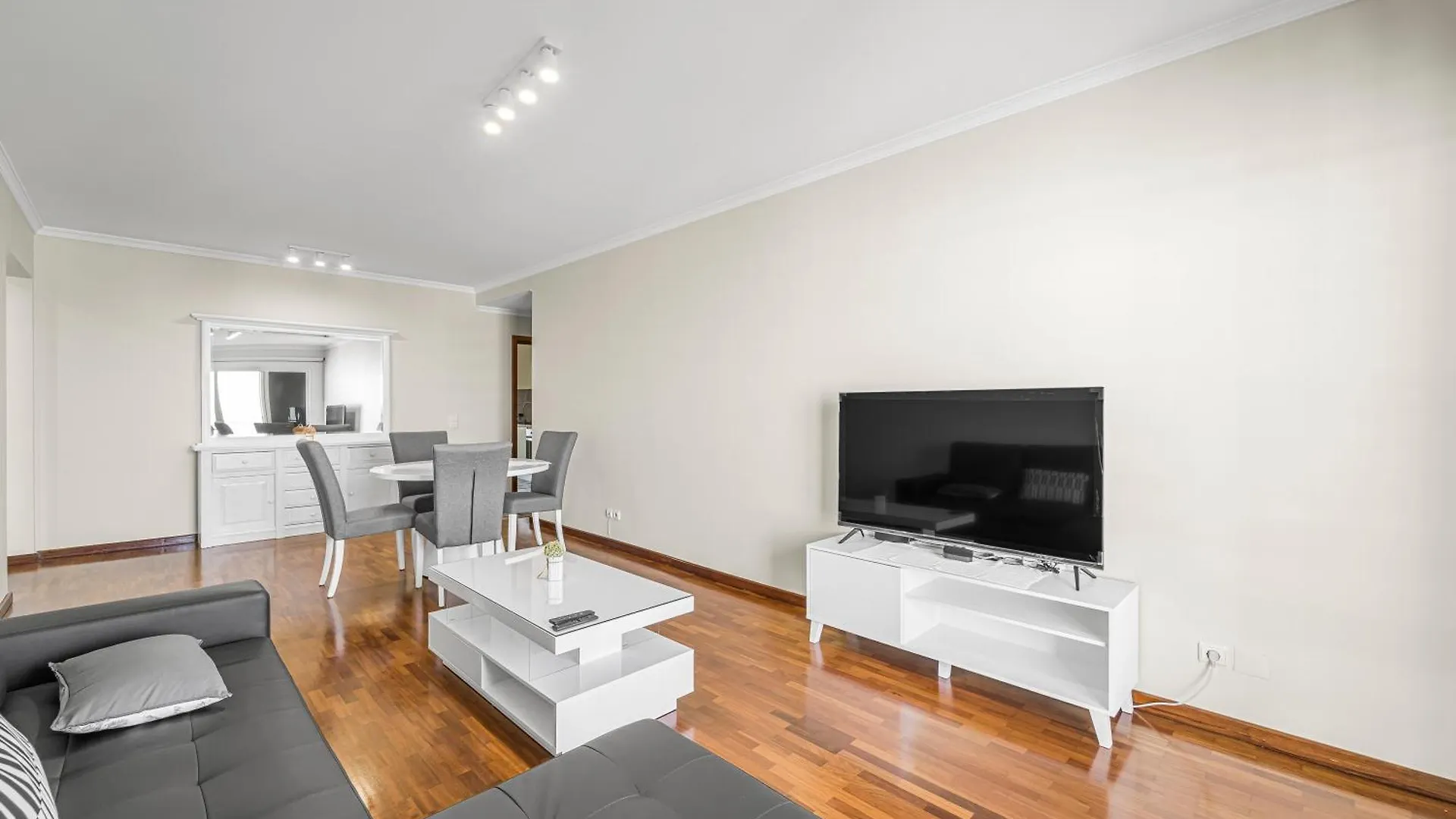 Tulipa Apartment Prime Location Funchal
