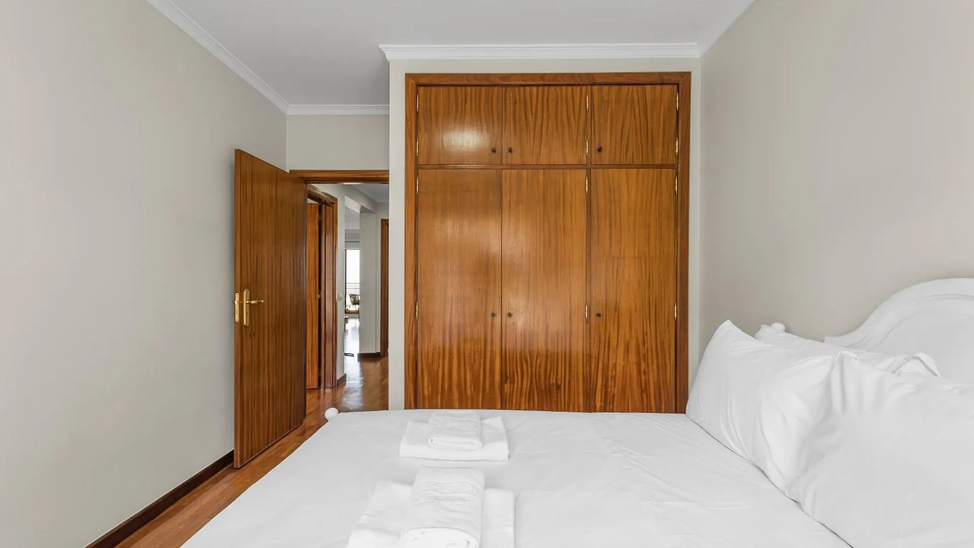 Tulipa Apartment Prime Location Funchal  0*, Funchal (Madeira)